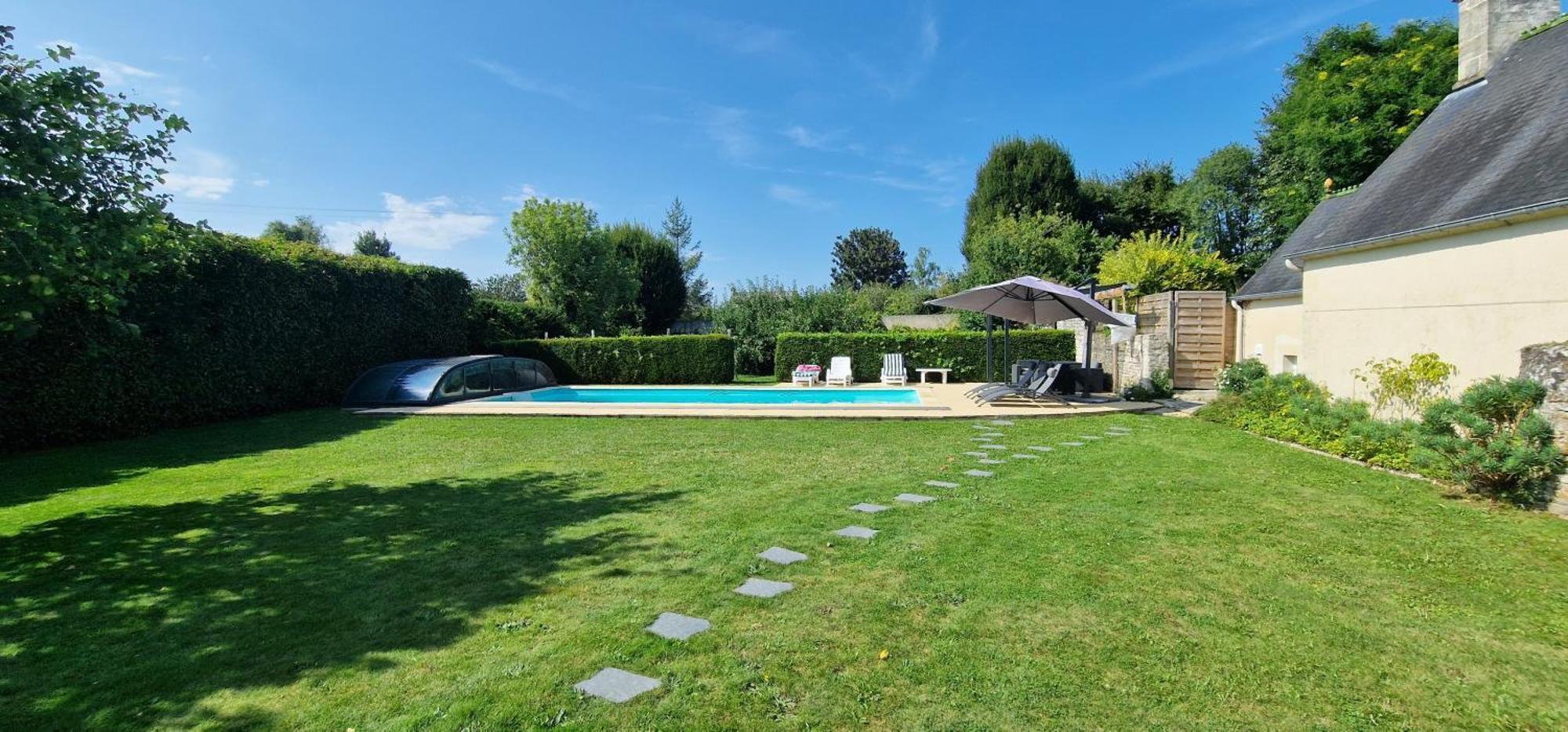 Gite 4 Personnes Avec Piscine Et Bain Nordique Proche Des Plages Du Debarquement Le Manoir  المظهر الخارجي الصورة
